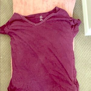 American Eagle Real Soft V-neck maroon